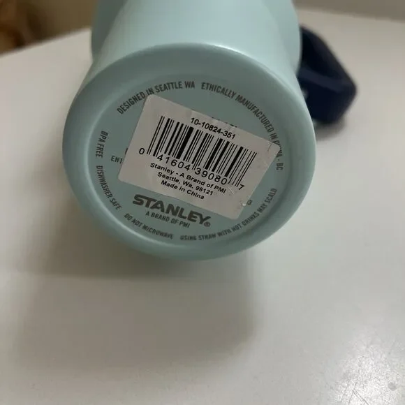 Stanley Stainless Steel H2.0 Flowstate Quencher Tumbler Watercolor Blue 40oz - Picture 8 of 12
